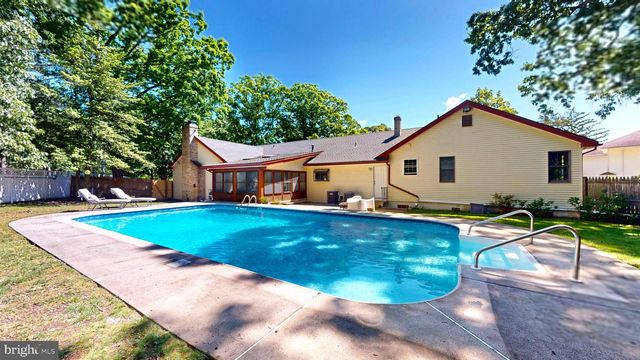 23 GEORGETOWN CT, Linwood, NJ 08221
