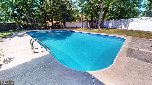 23 GEORGETOWN CT, Linwood, NJ 08221