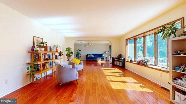 23 GEORGETOWN CT, Linwood, NJ 08221