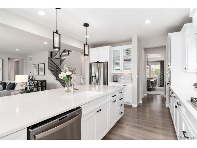 27794 E Davies Dr, Aurora, CO 80016