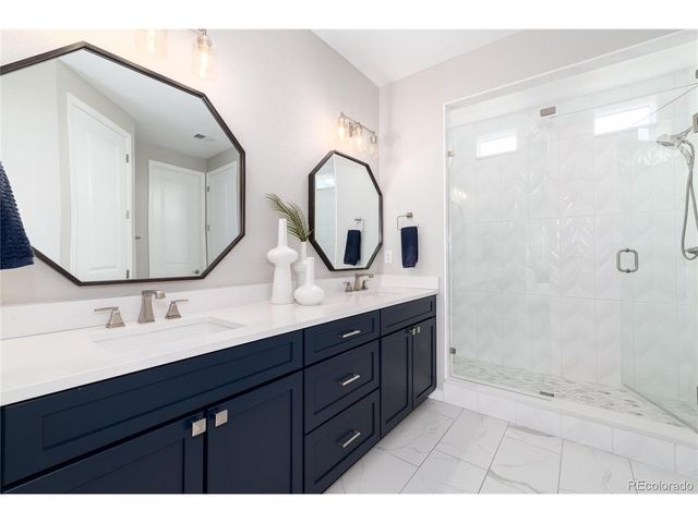 27794 E Davies Dr, Aurora, CO 80016