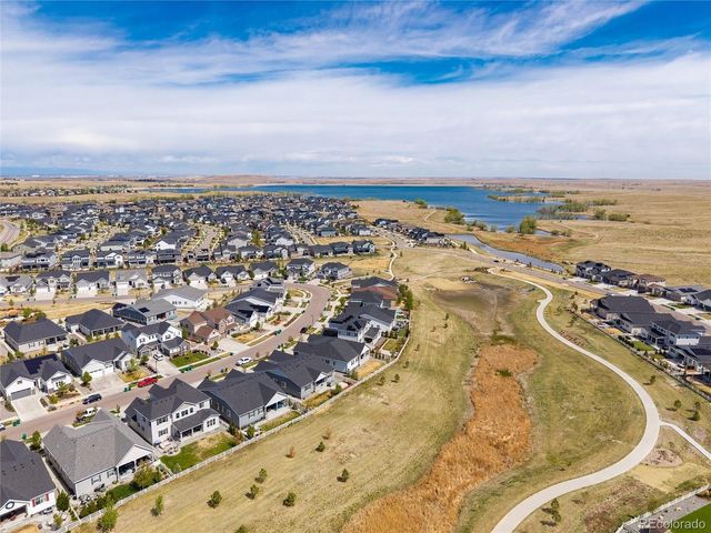 27794 E Davies Dr, Aurora, CO 80016