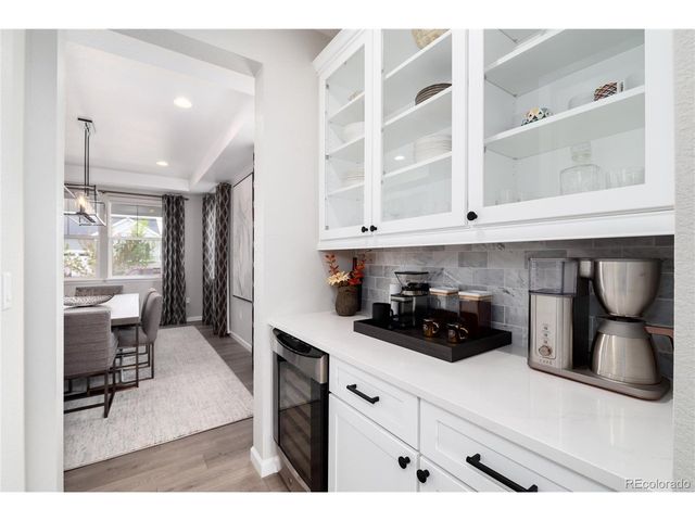 27794 E Davies Dr, Aurora, CO 80016