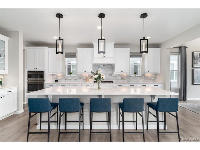 27794 E Davies Dr, Aurora, CO 80016