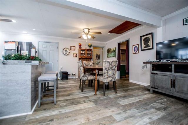 14 Cole Lake Road, Carrollton, GA 30117