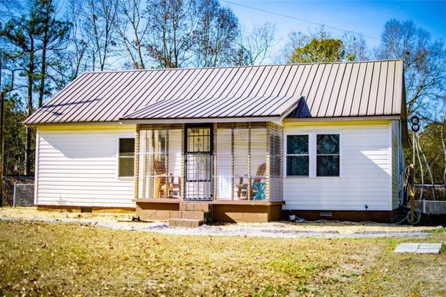 14 Cole Lake Road, Carrollton, GA 30117