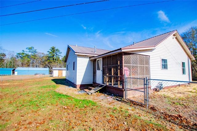 14 Cole Lake Road, Carrollton, GA 30117