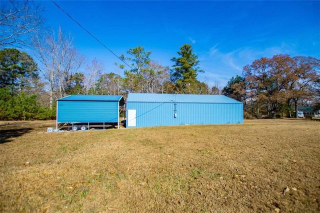 14 Cole Lake Road, Carrollton, GA 30117