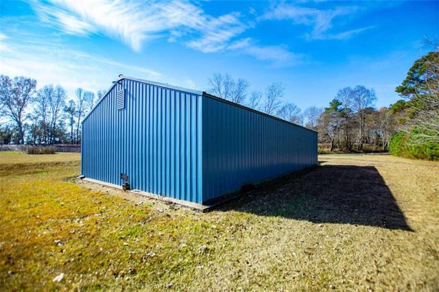 14 Cole Lake Road, Carrollton, GA 30117