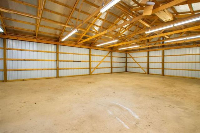 14 Cole Lake Road, Carrollton, GA 30117