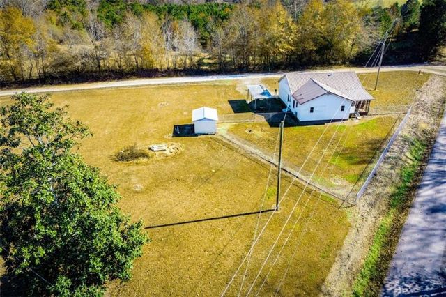 14 Cole Lake Road, Carrollton, GA 30117