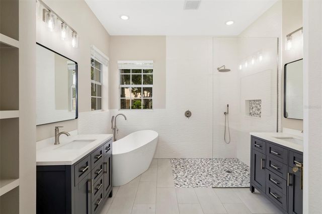 1111 BRAMBLING COURT, Bradenton, FL 34212