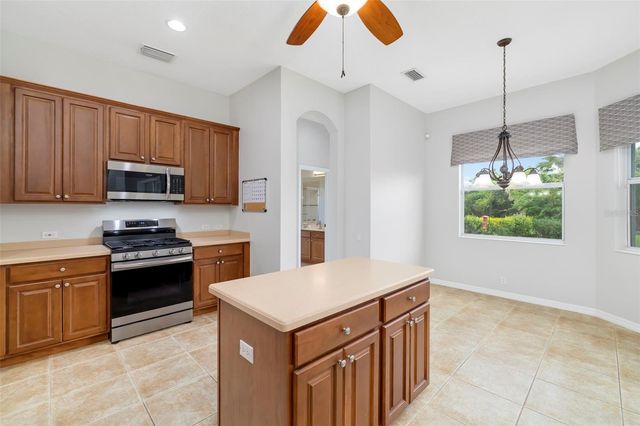 1111 BRAMBLING COURT, Bradenton, FL 34212