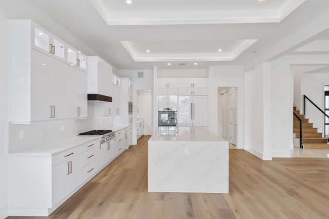 1211 Gulfstream Way, Singer Island, FL 33404