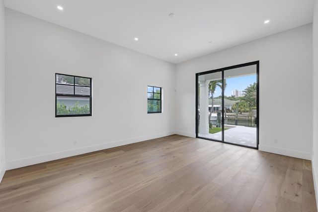 1211 Gulfstream Way, Singer Island, FL 33404