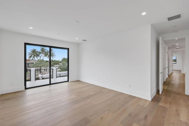 1211 Gulfstream Way, Singer Island, FL 33404