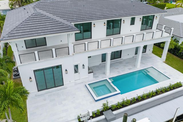 1211 Gulfstream Way, Singer Island, FL 33404
