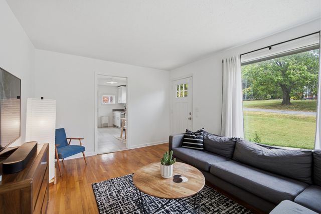 335 Tamworth Dr, Nashville, TN 37214