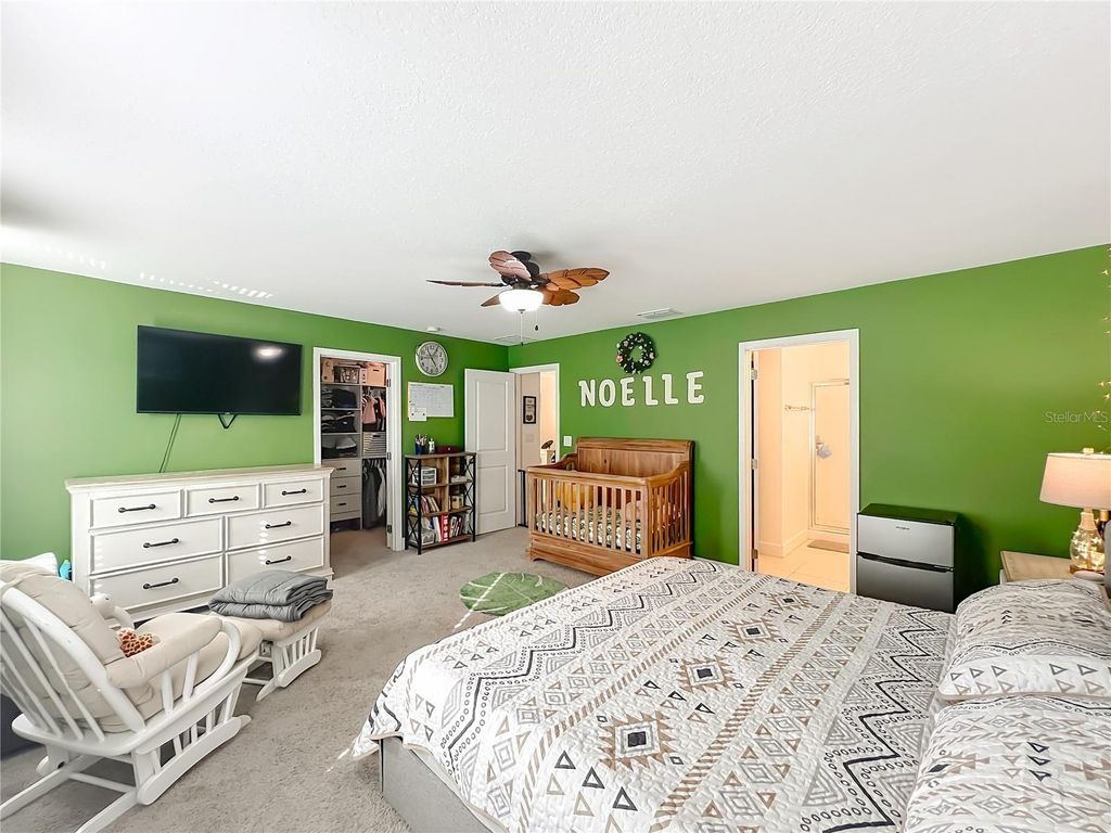 Image 35 of property listing at 1371 CAPTIVA COVE, Sanford, FL 32771