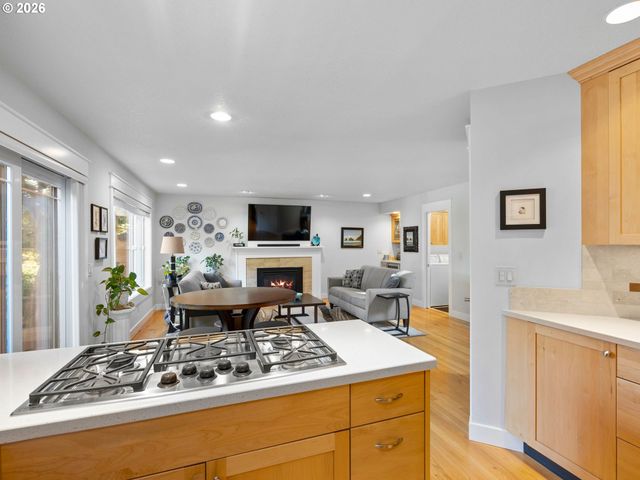 21247 Sw TETON Ave, Tualatin, OR 97062