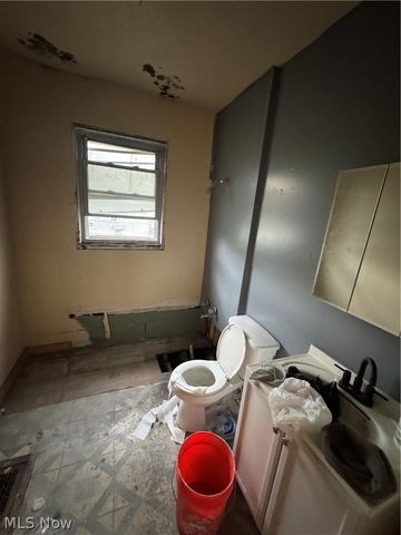 563 E 103rd Street, Cleveland, OH 44108