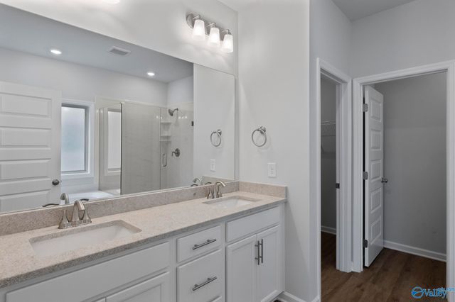 17420 Brooklawn Street, Athens, AL 35611