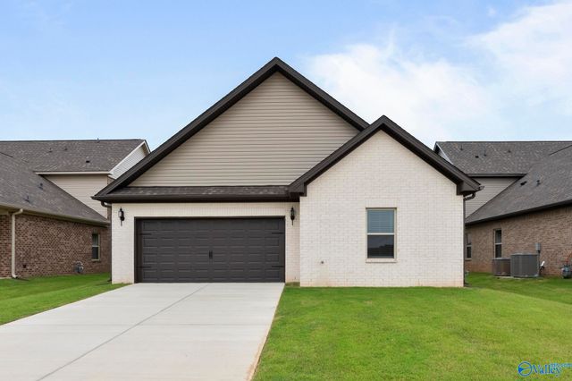 17420 Brooklawn Street, Athens, AL 35611