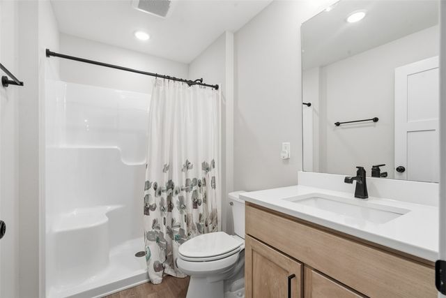 344 Worthington Court, Hiawatha, IA 52233