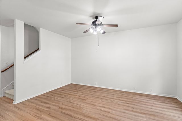 565 Legends Drive, Lewisville, TX 75057