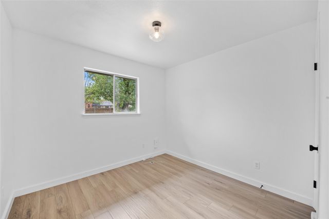 2207 Southern Oaks DR, Austin, TX 78745