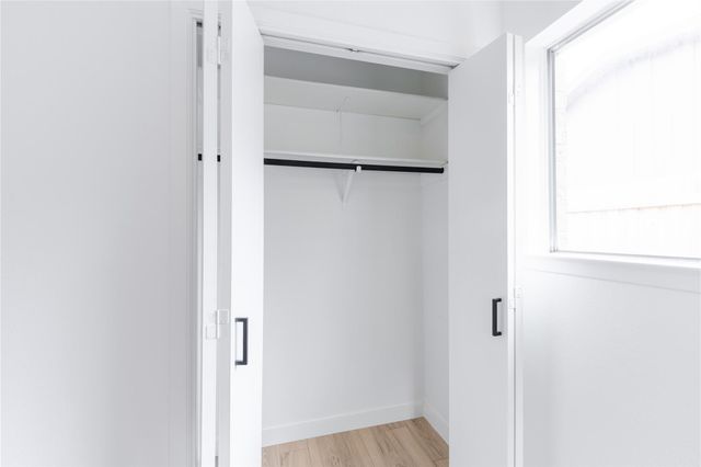 2207 Southern Oaks DR, Austin, TX 78745