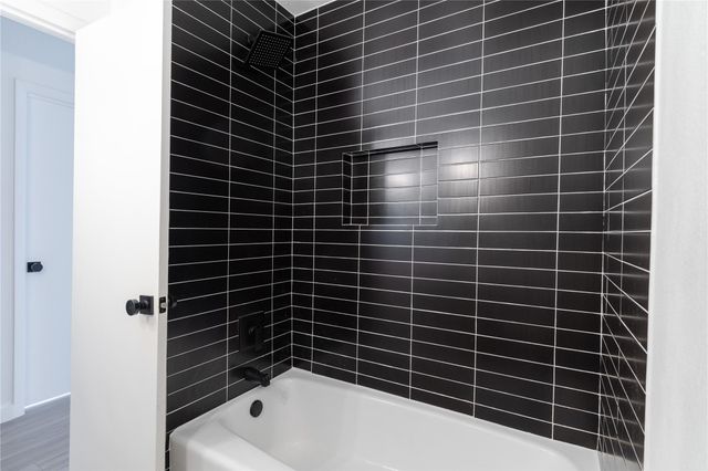 2207 Southern Oaks DR, Austin, TX 78745