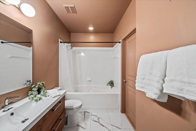 100 Bucksley Lane 203, Charleston, SC 29492