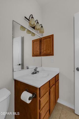 3260 MAPLE POINT Drive, El Paso, TX 79938