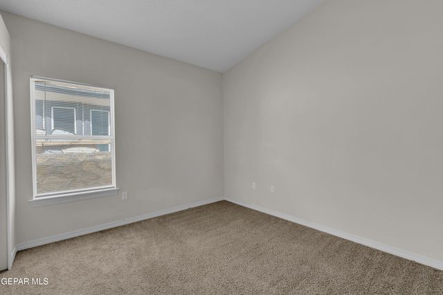 3260 MAPLE POINT Drive, El Paso, TX 79938