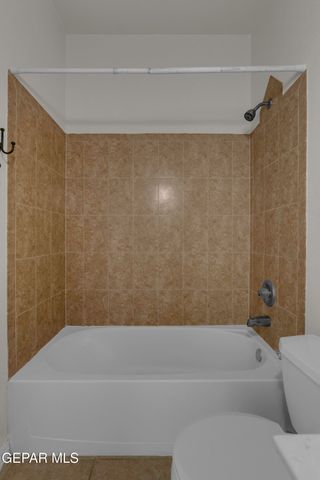 3260 MAPLE POINT Drive, El Paso, TX 79938