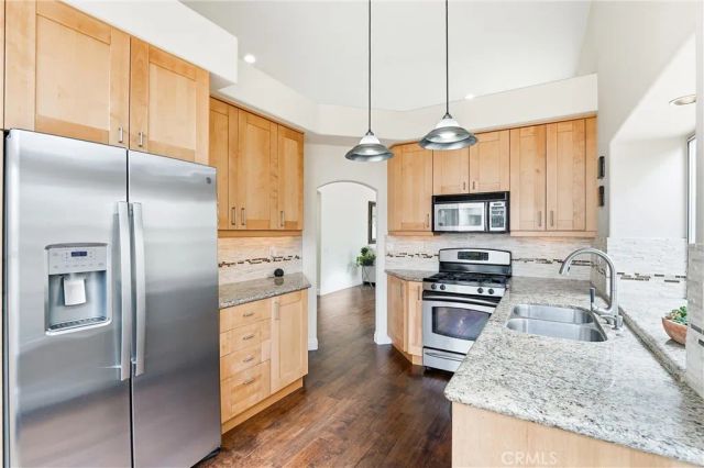 4 Alsace, Laguna Niguel, CA 92677