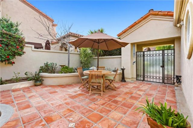 4 Alsace, Laguna Niguel, CA 92677