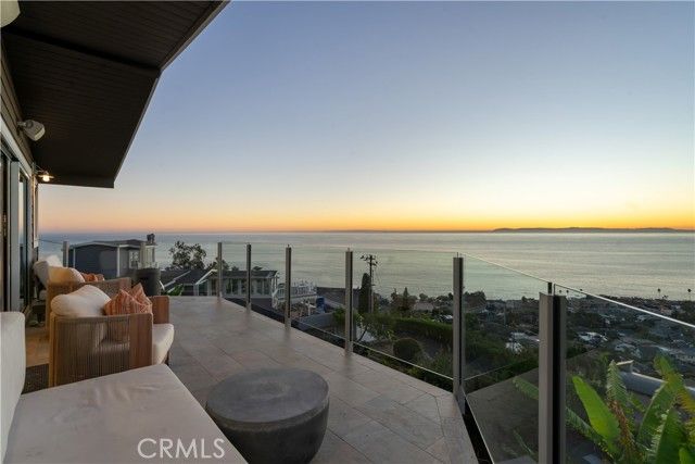 2192 Crestview, Laguna Beach, CA 92651