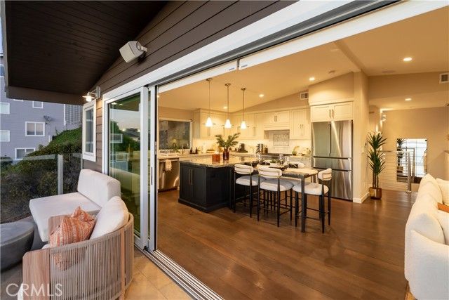 2192 Crestview, Laguna Beach, CA 92651