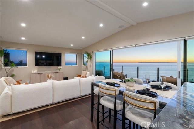 2192 Crestview, Laguna Beach, CA 92651