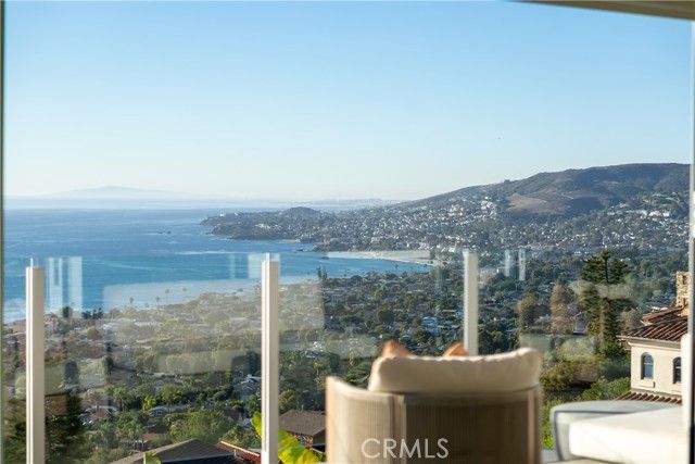 2192 Crestview, Laguna Beach, CA 92651