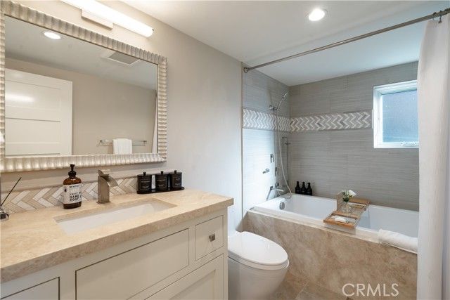 2192 Crestview, Laguna Beach, CA 92651
