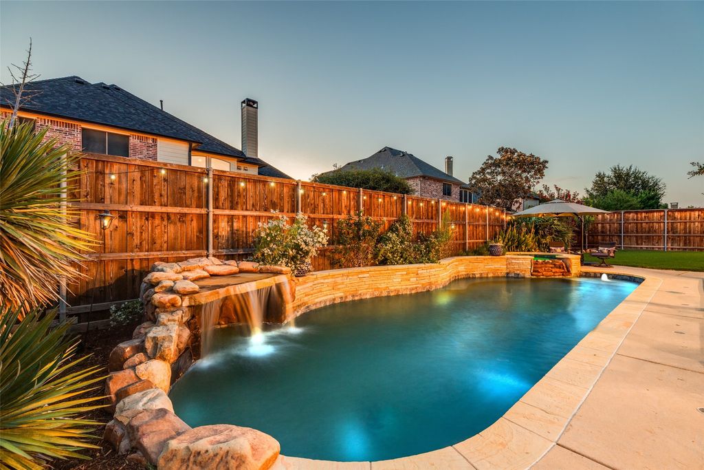 10757 Southbury Lane, Frisco, TX 75033 — exterior