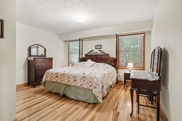 2003 Harbor Inn Street, Holland, MI 49424