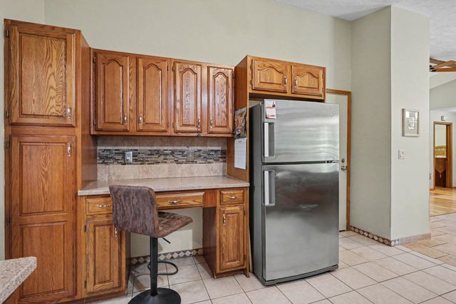 2003 Harbor Inn Street, Holland, MI 49424