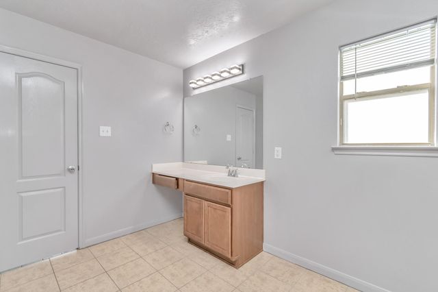 7946 Moss Springs Court, Cypress, TX 77433