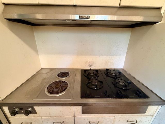 27 Covington Drive, Longview, TX 75602