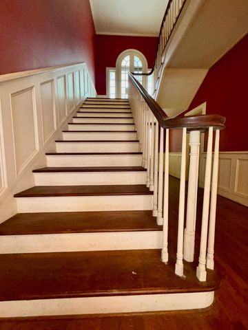 27 Covington Drive, Longview, TX 75602