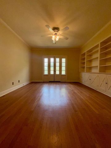 27 Covington Drive, Longview, TX 75602